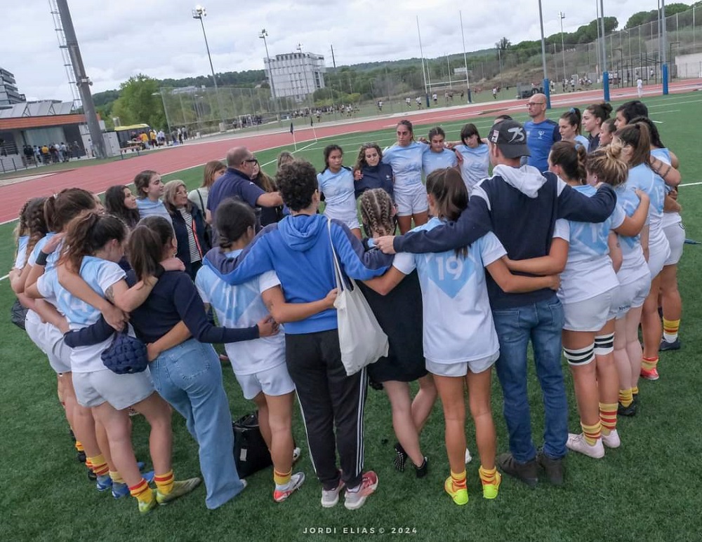Reunió de la UE Santboiana al final del partit a Sant Cugat // Jordi Elías - UE Santboiana