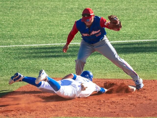 Dos triomfs més del CBS Sant Boi de beisbol